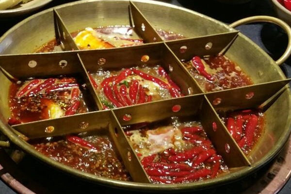 敬青春火锅