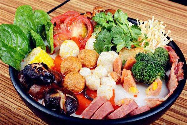 金三顾冒菜加盟怎么样适合新手开吗加盟有后悔吗?再不加盟就晚了