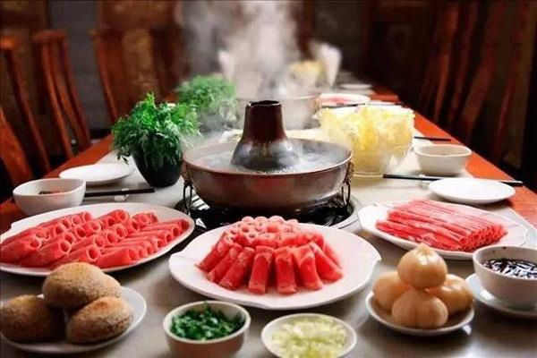 花田煮臻牛火锅加盟费多少