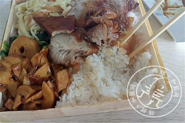 加盟池上便当一年能挣多少钱？看看这位加盟商怎么说！
