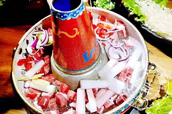 加盟木辛水水冰煮羊火锅加盟店怎么样?该品牌发展前景如何?