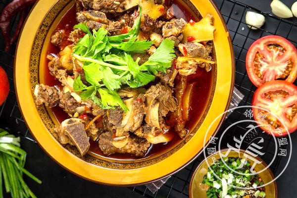 北京三里屯霸王牛肉火锅