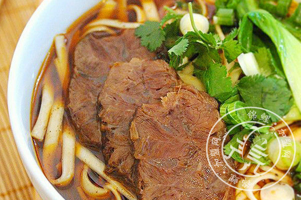 久焖提督私房牛肉面的加盟店老板都赚钱吗