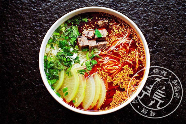 宇飞牛肉面加盟费多少钱