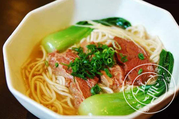 汤姥爷跷脚牛肉面总部在哪