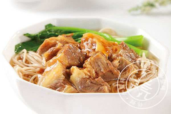 久焖提督私房牛肉面的加盟店老板都赚钱吗
