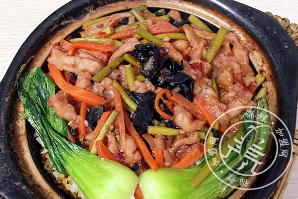阿宏砂锅饭加盟费多少