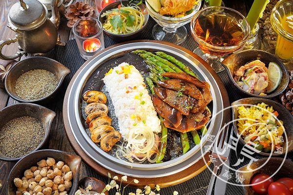 吉赞家铁板饭加盟